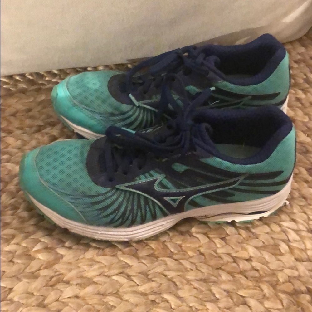 Mizuno Wave Sayonara 4, W7.5